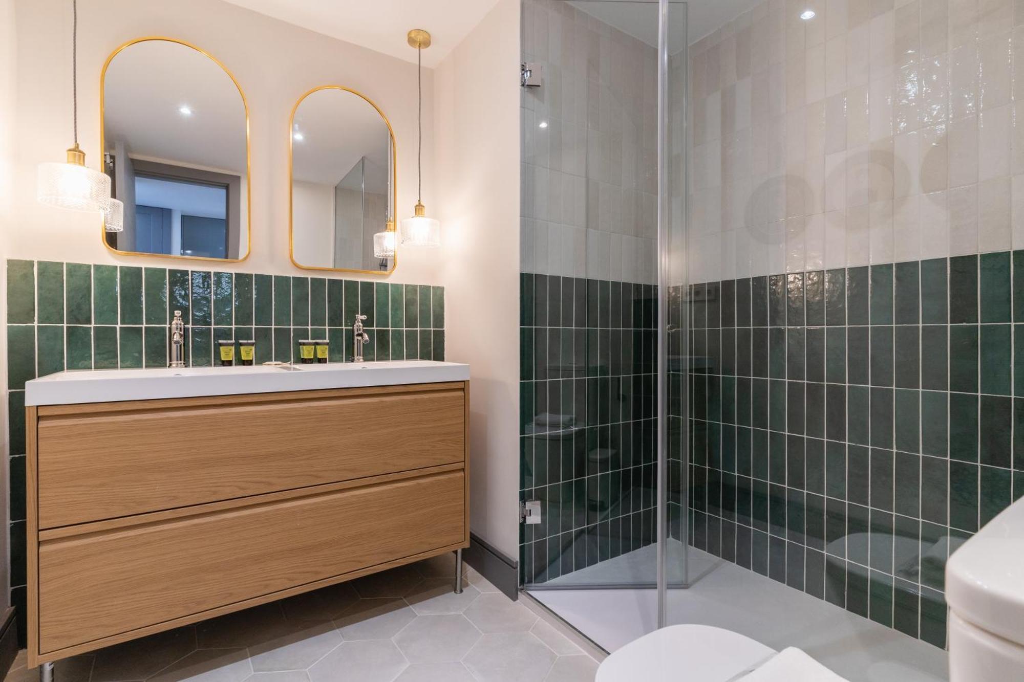 Modern And Bright-2bedrooms 1bathroom-colon Madri