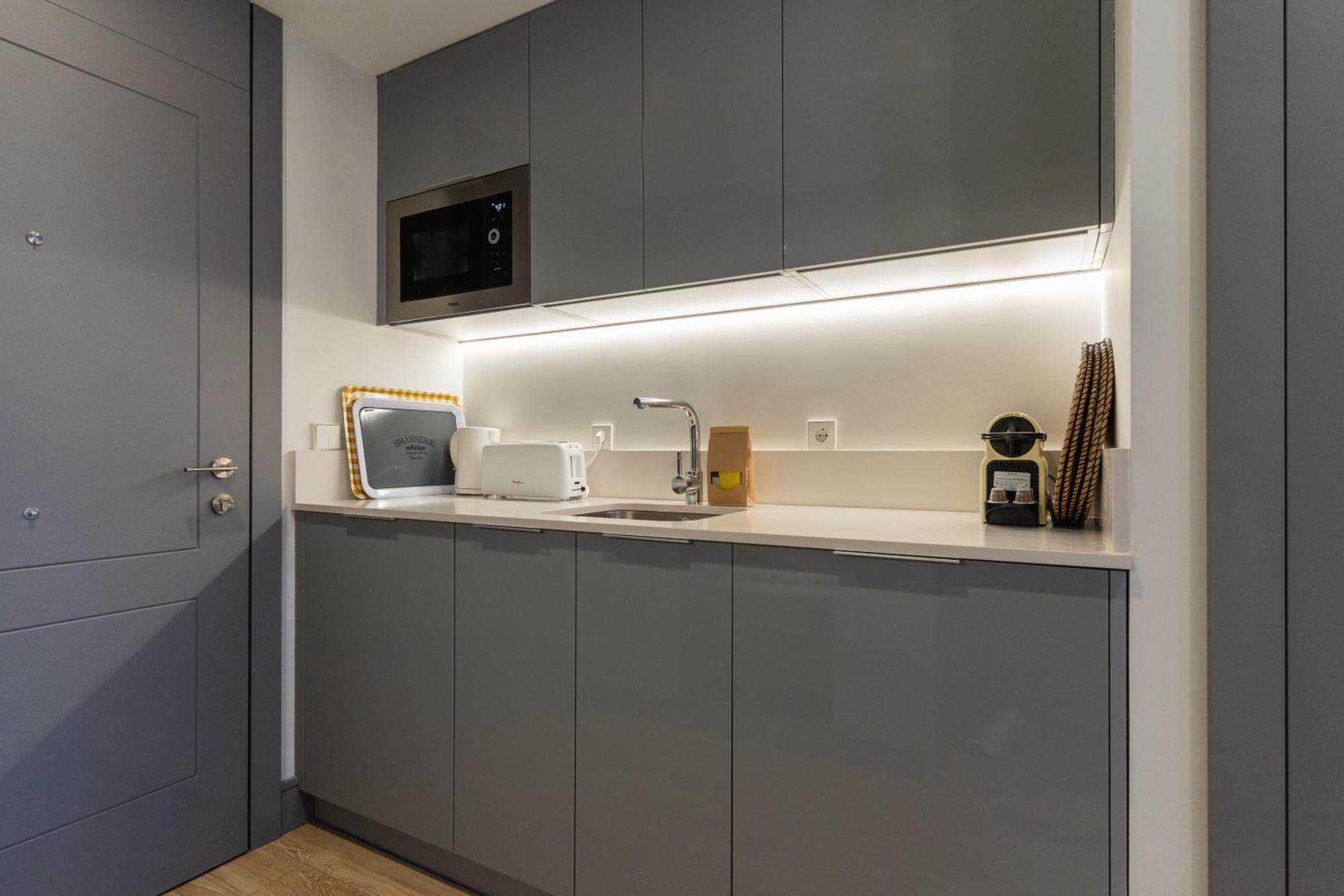 Modern And Bright-2bedrooms 1bathroom-colon * Madri